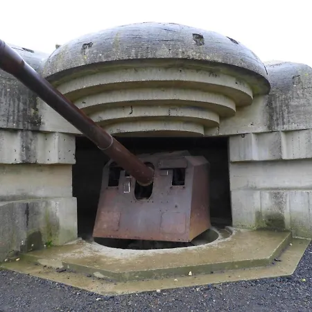 Nid De Pie Grand Duplex Lumineux Cadre Verdoyant Calme A 5 Mn De La Mer Pres Port En Bessin, Bayeux, Omaha Beach, Commes Exterior photo