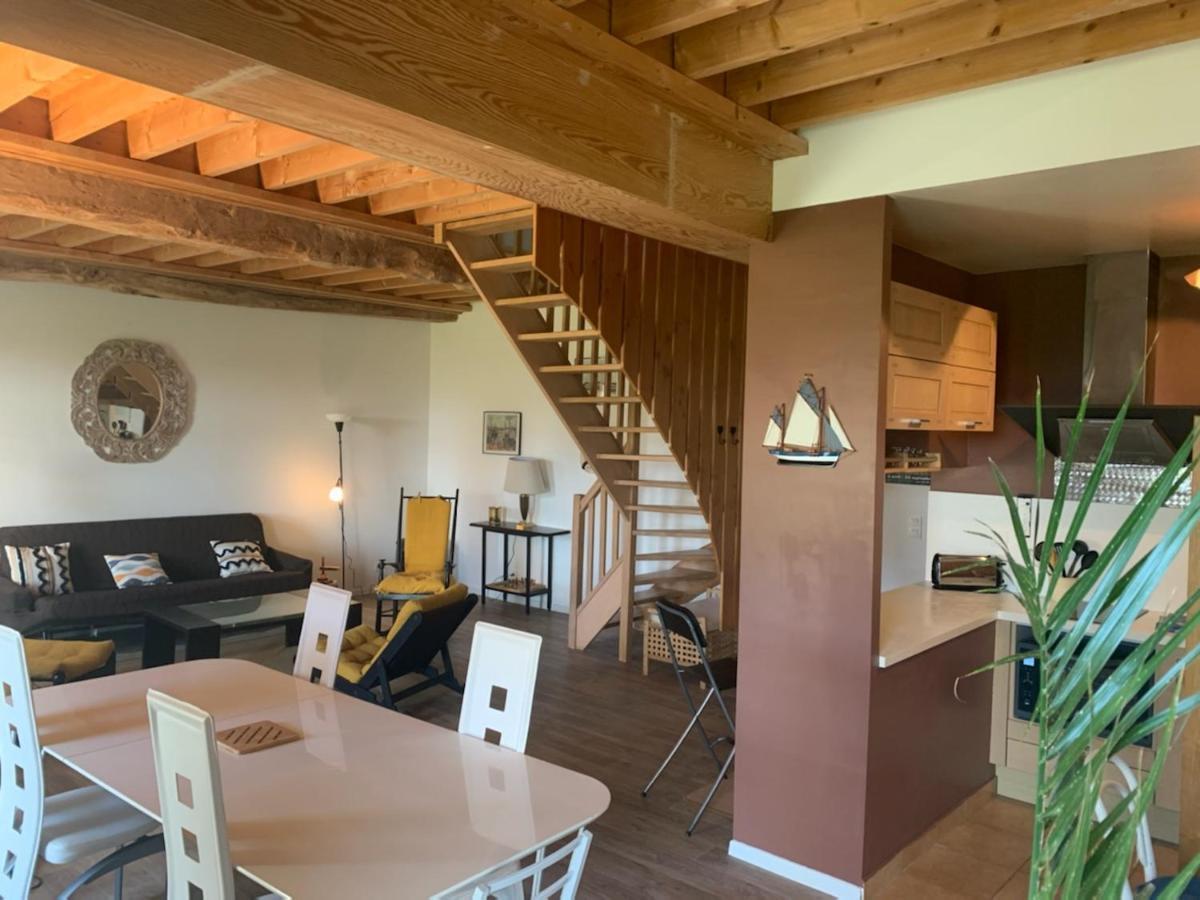 Apartment Nid De Pie Grand Duplex Lumineux Cadre Verdoyant Calme A 5 Mn De La Pres Port En Bessin, Bayeux, Omaha Beach, Commes