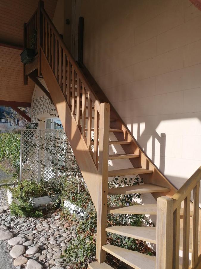 Apartment Nid De Pie Grand Duplex Lumineux Cadre Verdoyant Calme A 5 Mn De La Pres Port En Bessin, Bayeux, Omaha Beach, *